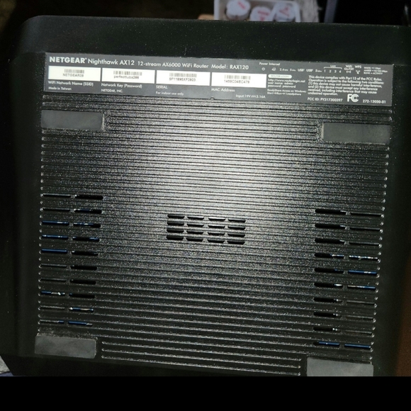 NetGear Nighthawk AX12 12-Stream AX6000 WiFi 6 - Picture 3 of 3